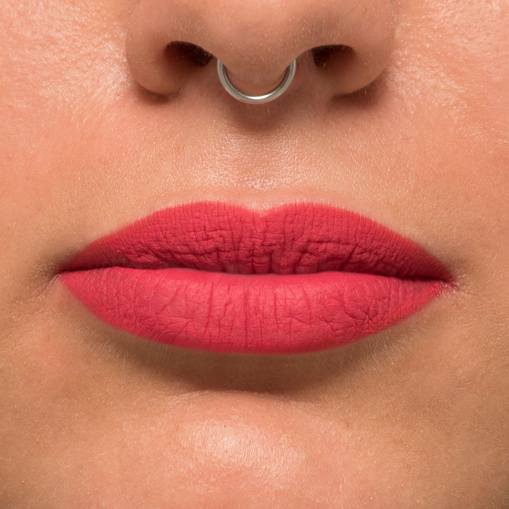 ROSSETTO LIQUIDO MATTE "THE LIPSTICK RUBY RED 43"