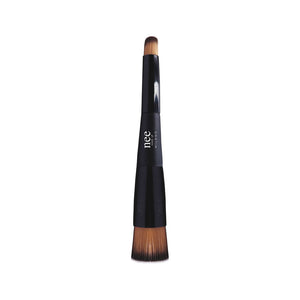 TWO-IN-ONE BRUSH FOUNDATION & CONCEALER